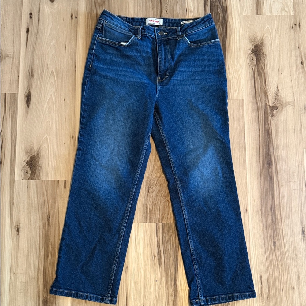 Wrangler Women's Dark Blue Crop Straight Leg Jeans